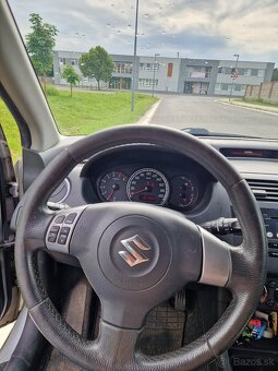 Suzuki swift - 6