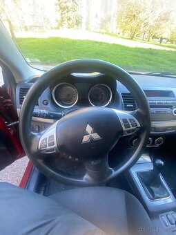 Mitsubishi Lancer - 6