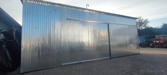 Plechová garáž 8×7 m so spádom dozadu posúvna brána - 6