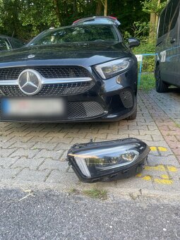 Ľavý svetlomet HELLA Mercedes-benz A180 - 6