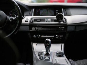 BMW 520 xDrive M packet, 2016, kúpené v SR. Top stav. - 6