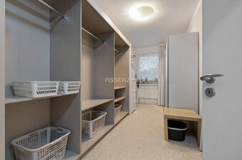 ASSENZIO - PREDAJ - 4 IZBOVÝ BYT - PIFFLOVA UL. - PETRŽALKA - 6