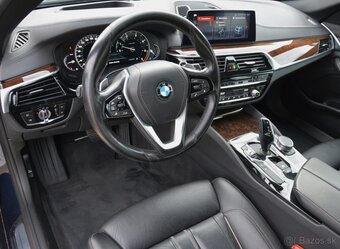 BMW rad 5 Touring 2019 3.00 D 540x drive - 6