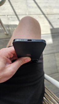 iPhone 15 128GB Black - 6