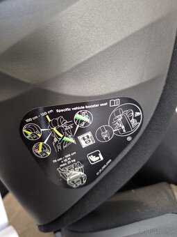 Autosedacka Cybex PALLAS G i-Size Moon Black Plus - 6