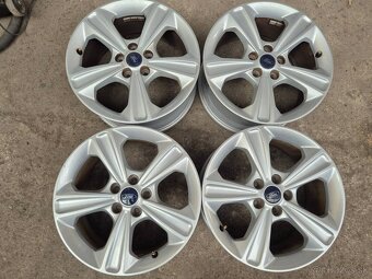 5x108 r17 ET52,5 x 7,5J elektróny originál FORD - 6