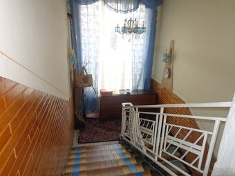 Dom na bývanie a budovy na podnikanie v Lučenci - Opatová - 6