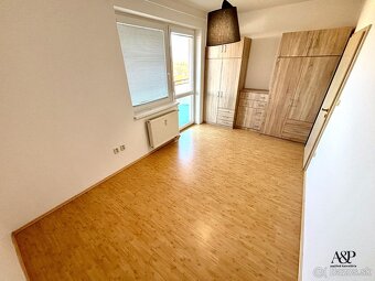 NA PRENÁJOM 2 IZB. BYT S VEĽKÝM BALKÓNOM A PARKOVNÝM MIESTOM - 6