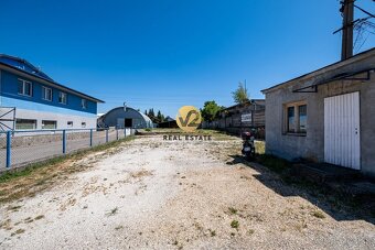 NA PRENÁJOM – Oplotený pozemok - spevnená plocha, Nitra - Br - 6