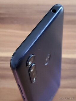 Motorola Moto G8 Power Lite - TOP stav - 6