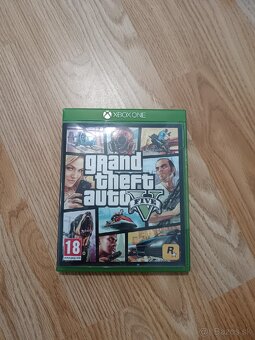 Xbox One S 1TB - 6