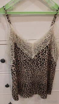 Leo top,velkost S - 6