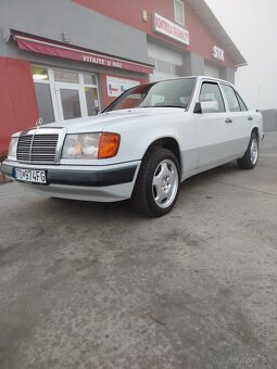 Mercedes  w124. - 6