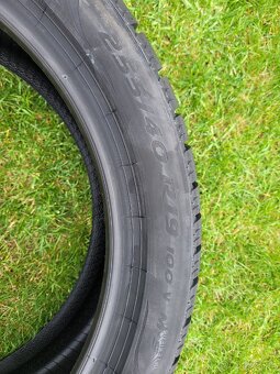 255/40r19 nová zimná sada - 6