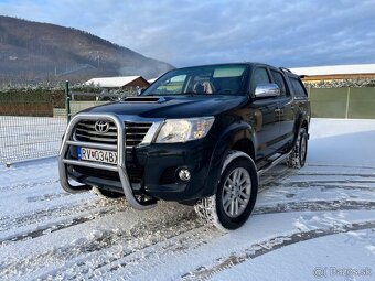 Toyota Hilux - 6