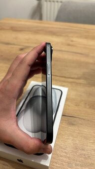 Apple iPhone 15 128Gb - 6