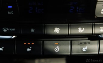 PREMIUM Hyundai Santa Fe 2.2 CRDI 8A/T - 6