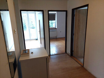PREDAJ 3 - IZBOVÝ TEHLOVÝ BYT BLÍZKE CENTRUM MESTA - 6