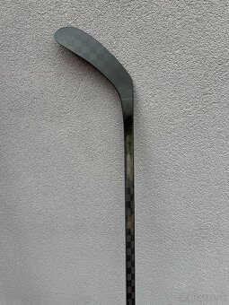Hokejka BLACKSTICK PRO biela , custom čierna juniorská - 6