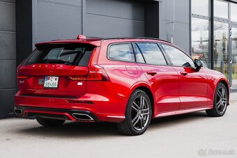 Volvo V60 T6 R-Design - Pohon všetkých kolies - 6