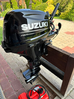 SUZUKI DF 15 AES EFI Závesný lodný motor 15 HP - 6