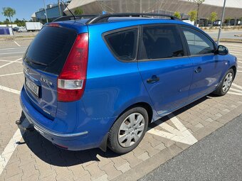 Hyundai i30 CW 1.6 CRDi – 2008 – 2 300 € - 6