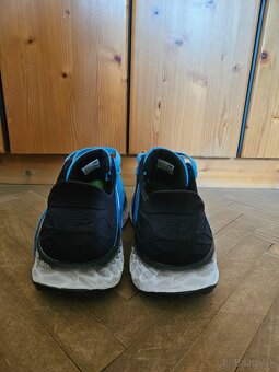 New Balance obuv Fresh Foam 1080 v11 (43) - 6