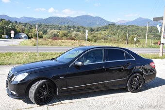 Mercedes-Benz E trieda Sedan 350 CDI Blue Elegance 4matic - 6