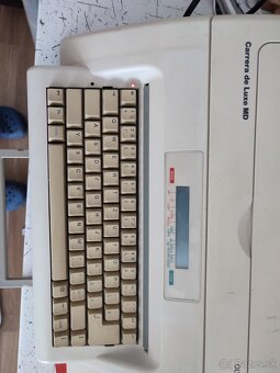 Olympia Carrera de luxe písací stroj - 6