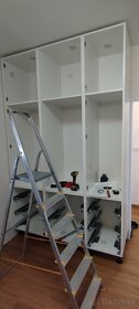 Montáž nábytku a interiérov a zárubne dvere, skrine Hodinovž - 6