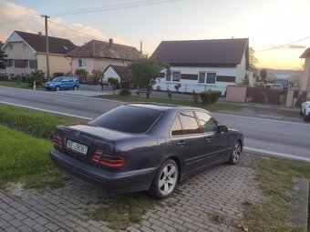 Predám Mercedes e270 - 6