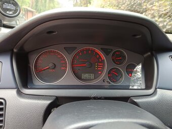 MITSUBISHI LANCER EVO 8 EU - 6