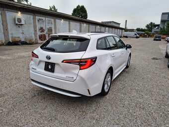 m2022_TOYOTA COROLLA combi 1.8 HYBRID_ZÁRUKA_ - 6