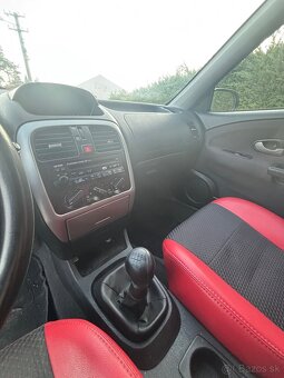 Mitsubishi Carisma 1.6 76kW - 6