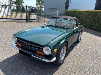 Triumph TR6 z roku 1974 - 6