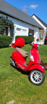 Vespa Primavera 50 4T E4 - 6