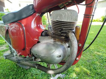 Jawa 250/559 - 6