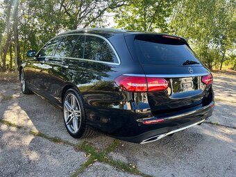 Mercedes-Benz E400d T 4matic AMG 11/2018 Webasto TOP Stav - 6