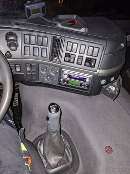 Volvo fm12.380  odtahovka - 6