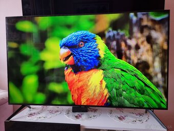 Predám SMART LED TV Samsung UE49NU7172U 4K UHD s Wi-Fi - 6