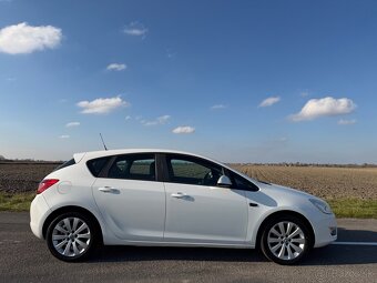 Opel Astra J 1.3 70kw - 6