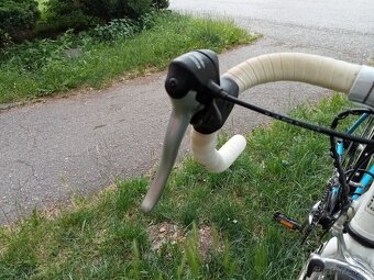 Cestný bicykel - 6