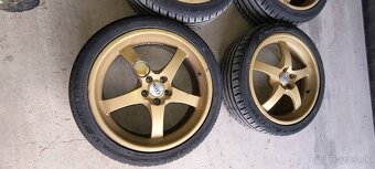 Elektrony a letné pneu na Audi 225/40 R18 - 6