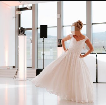 Svadobné šaty House of St.Patrick - 6