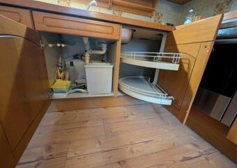 Kuchyně zn.Alno z masivu se spotřebiči ,5849 - 6