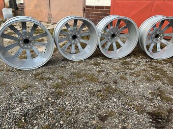 Elektrony orig. Skoda 5x112 R18 Alaris - 6
