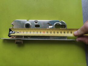 Predám zámok vložkový zadlabací rozteč 90mm zádlab 60mm oboj - 6