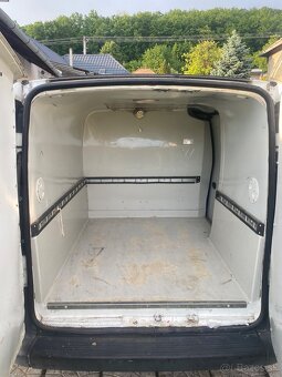 Doblo 1,9 JTD - 6