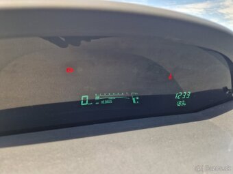 Toyota yaris 1.3 T 5D - 6