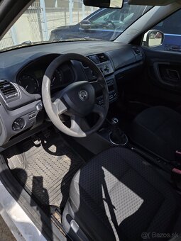 Skoda Fabia - 6